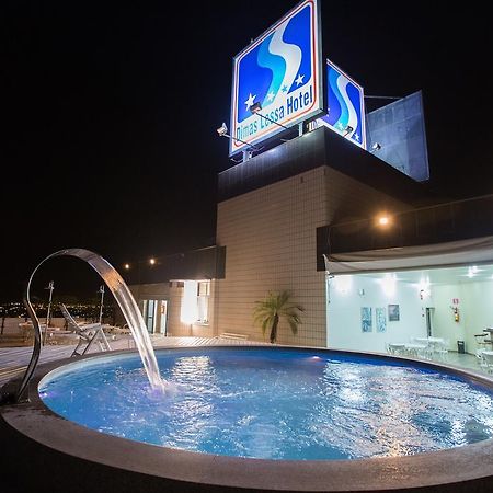 מונטס קלארוס Dimas Lessa Hotel מראה חיצוני תמונה