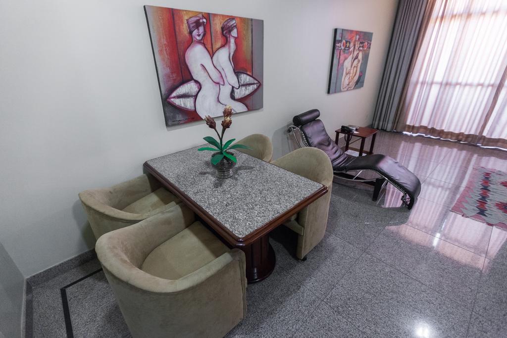 מונטס קלארוס Dimas Lessa Hotel מראה חיצוני תמונה