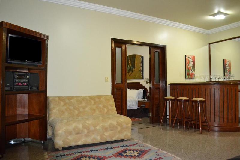 מונטס קלארוס Dimas Lessa Hotel מראה חיצוני תמונה