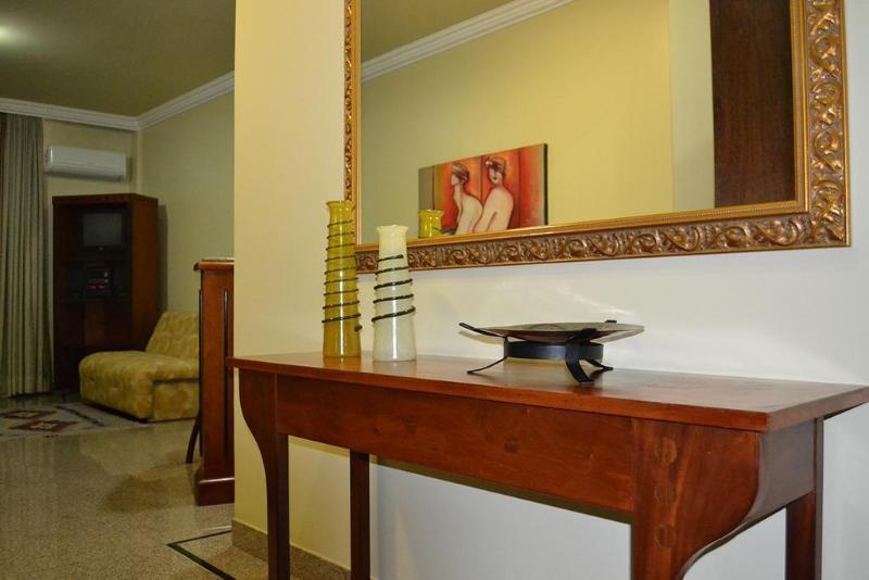 מונטס קלארוס Dimas Lessa Hotel מראה חיצוני תמונה